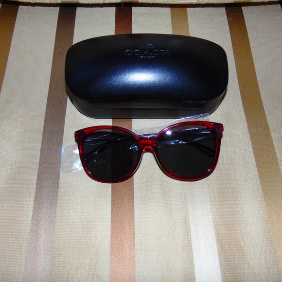 Coach sunglasses - Picture 1 of 1
